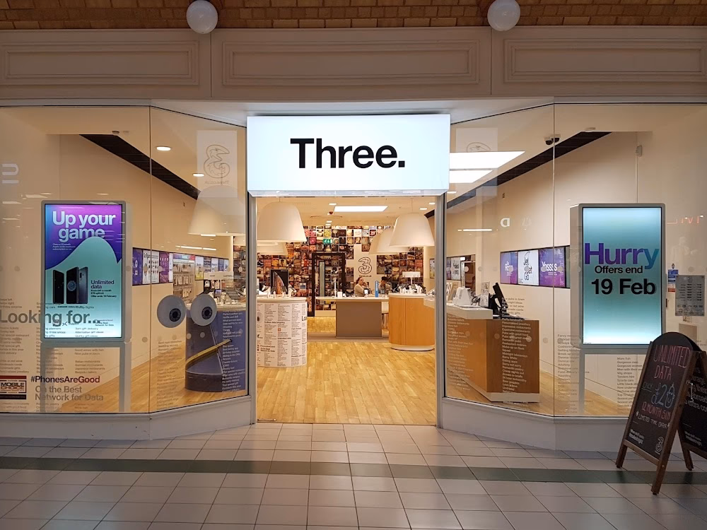 How can I advertise my mobile phone shop in Exeter?