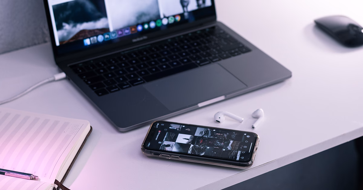 Can AirPods switch between Apple Watch and Apple Vision Pro?