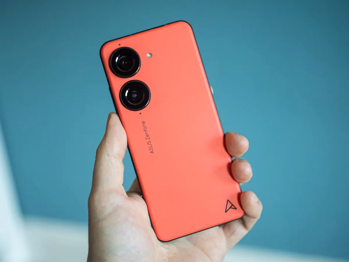 How much does a ASUS ROG Phone cost?
