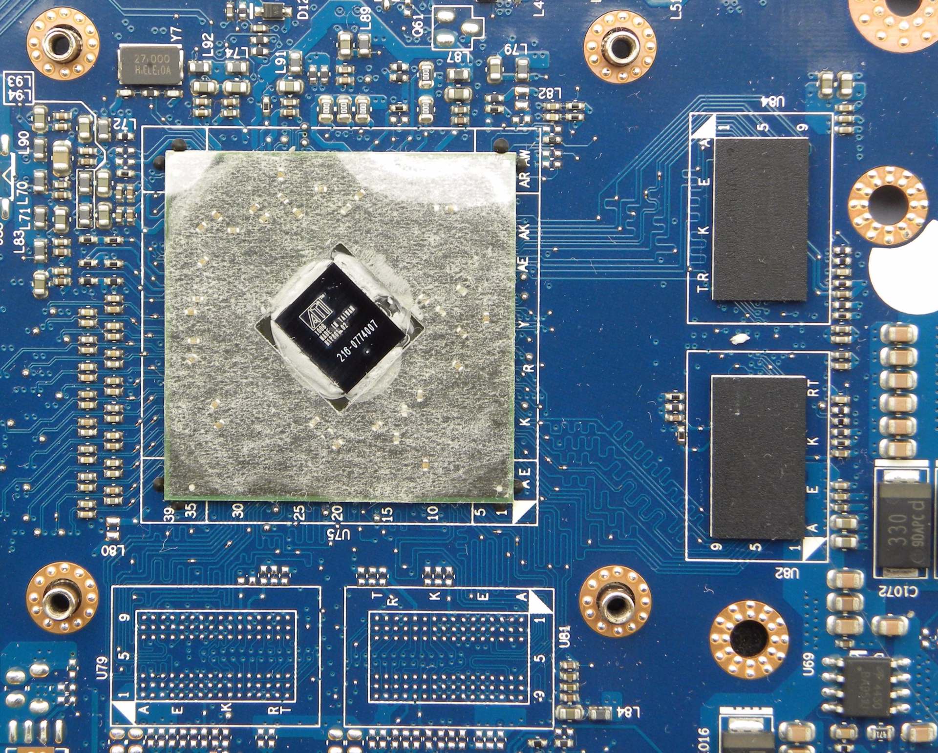 Is ATI Radeon HD 5470 compatible with Apple Boot Camp?