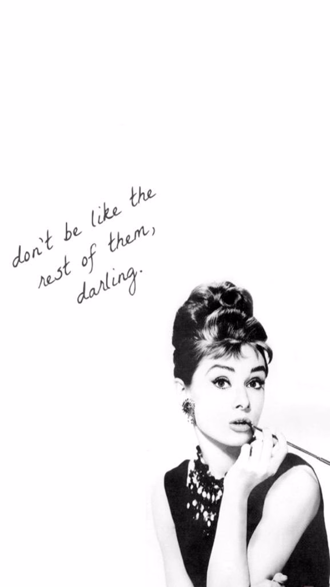 Where can I find wallpapers in Hong Kong?