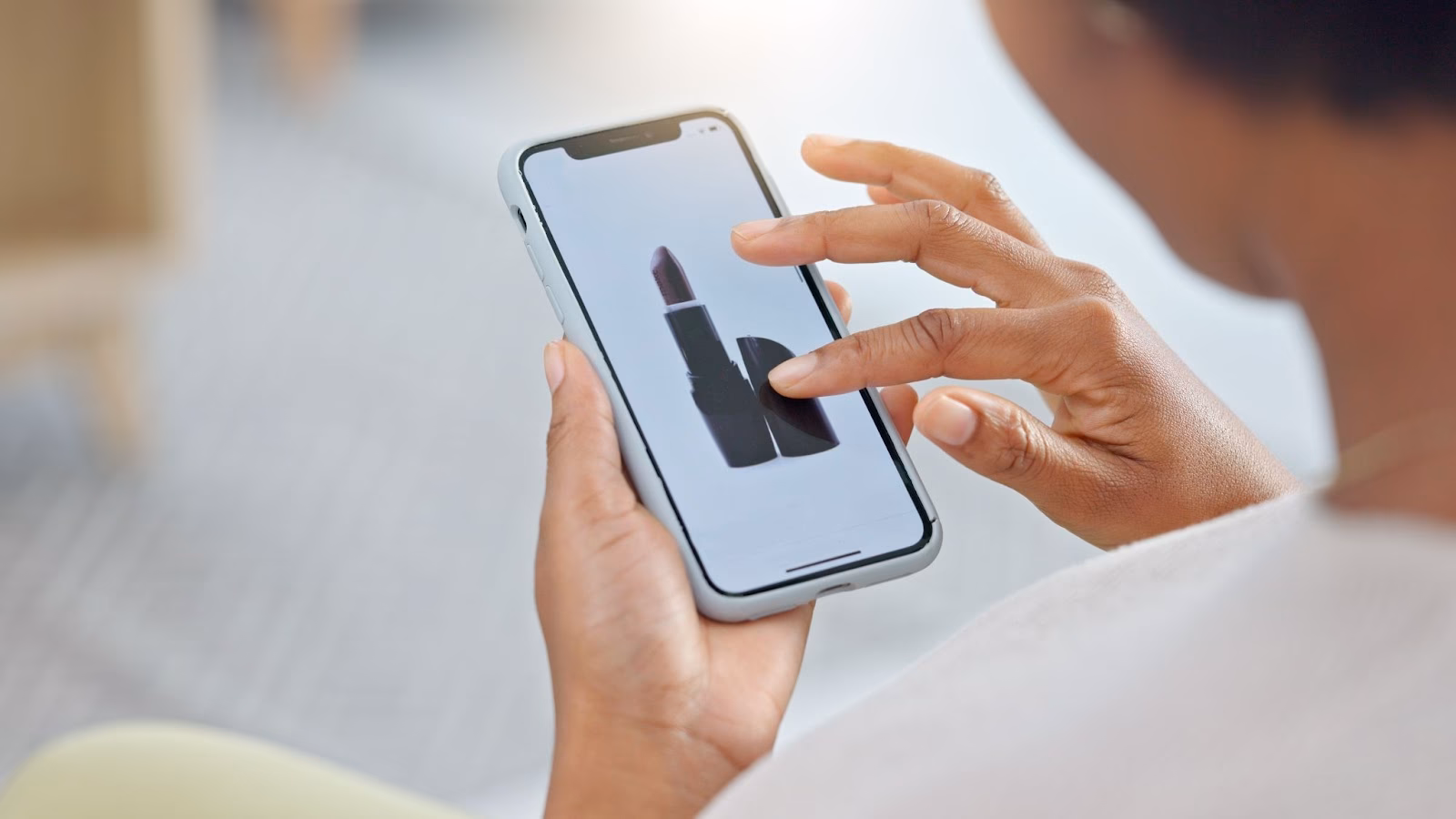 What is augmented reality (AR)?