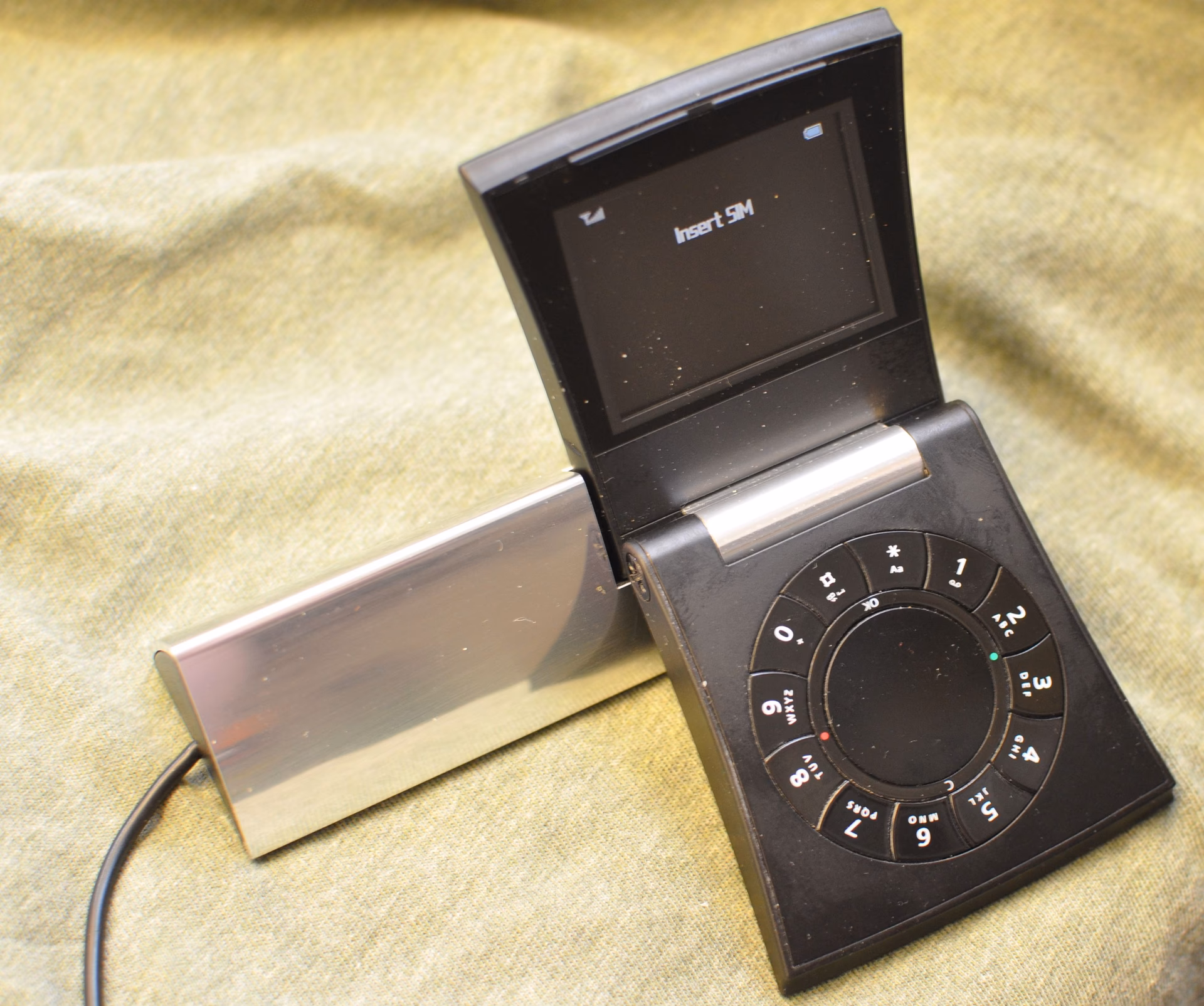 Are Bang & Olufsen phones compatible with each other?