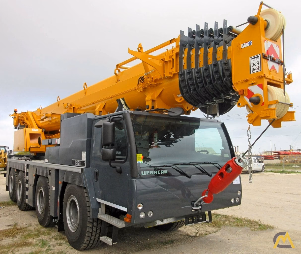 Where can I hire mobile cranes & access platforms?