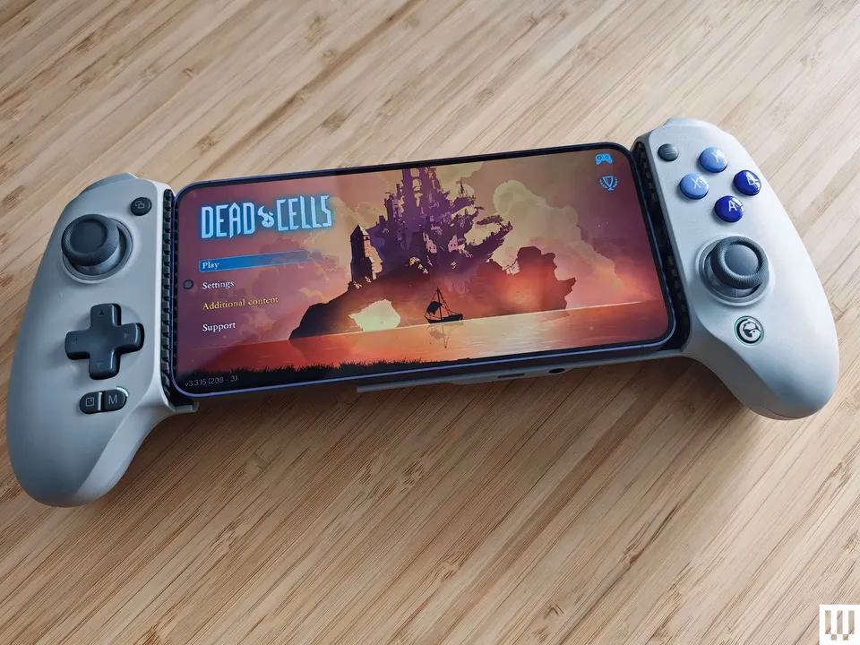 What is the best mobile controller for iOS & Android?