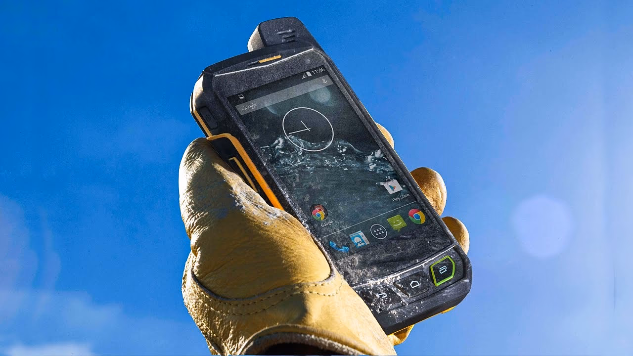 What makes a rugged mobile phone a good choice?