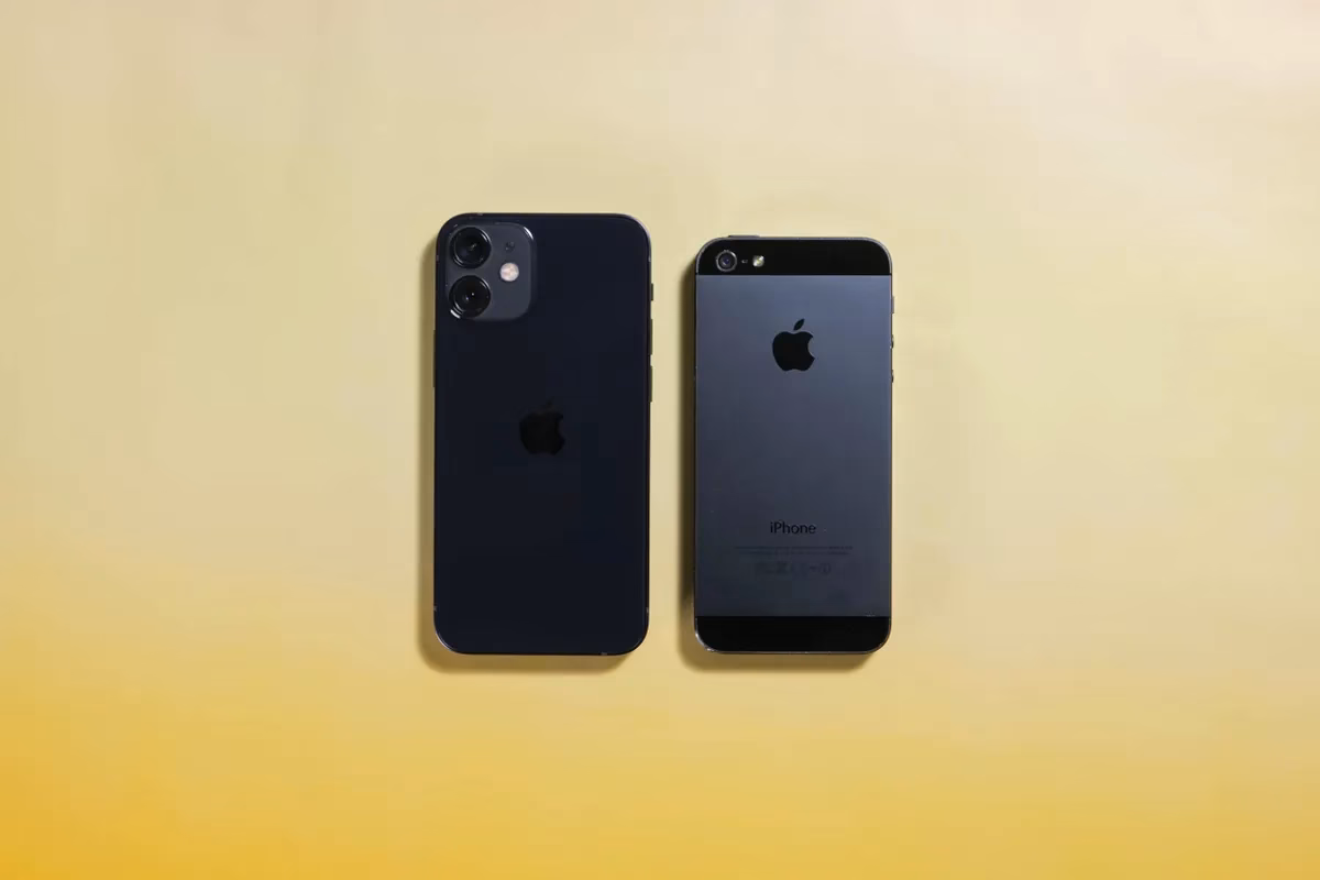 What are the best small iPhones?