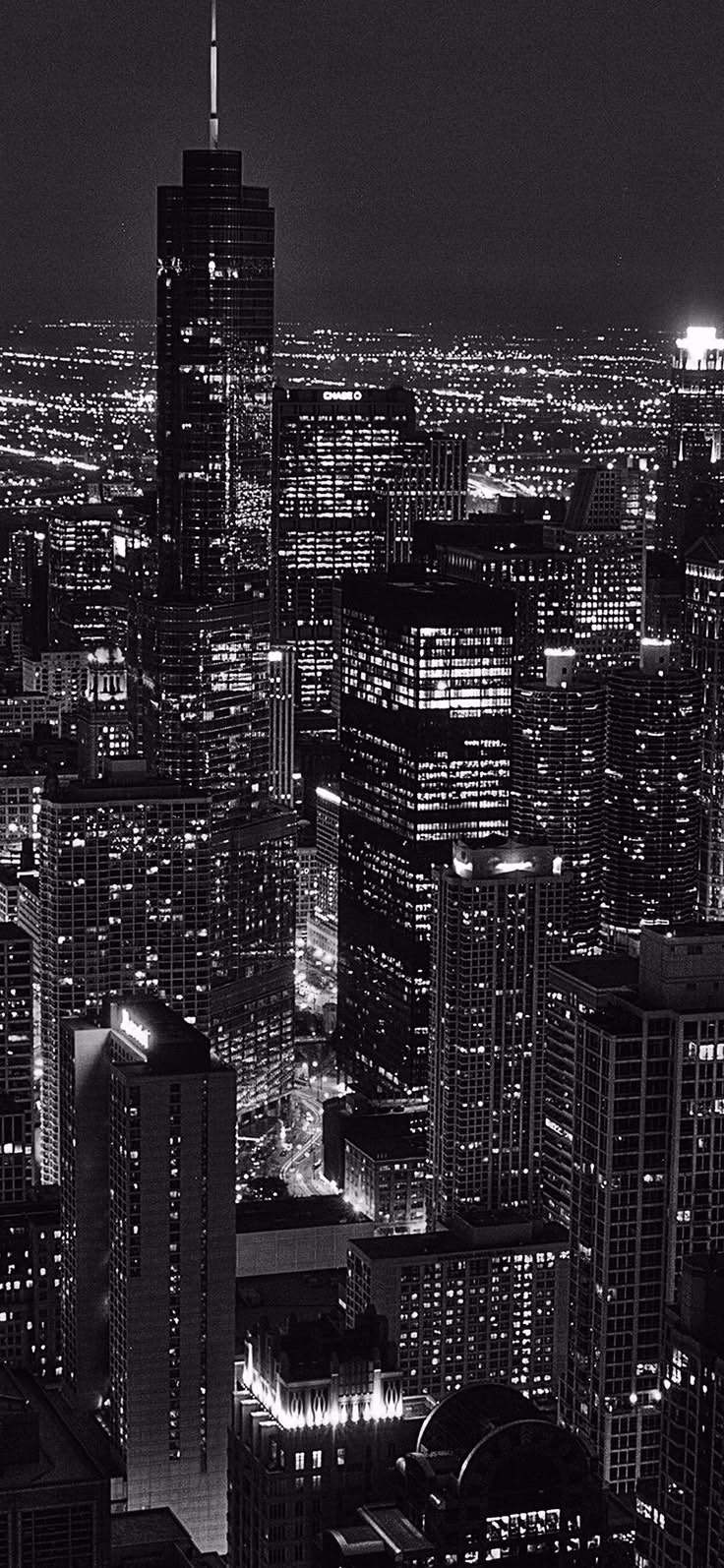 How many iPhone black and white wallpapers are there?