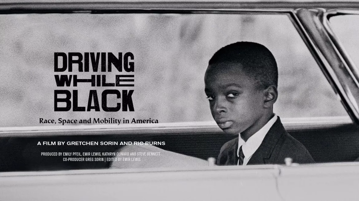 What does McKinsey do to advance black economic mobility?