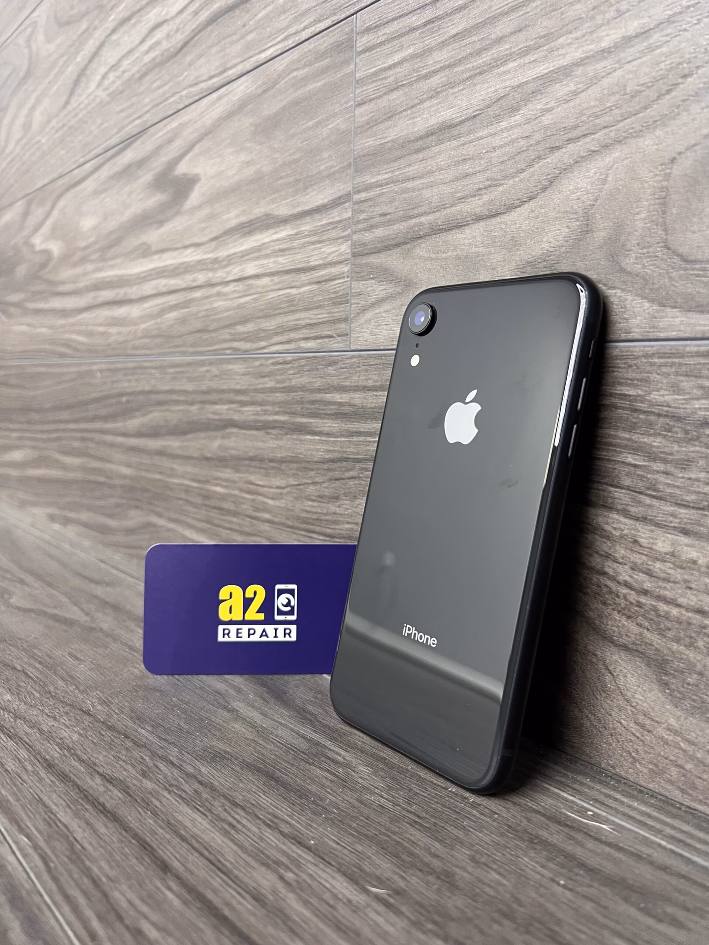 Does iPhone XR have a warranty?