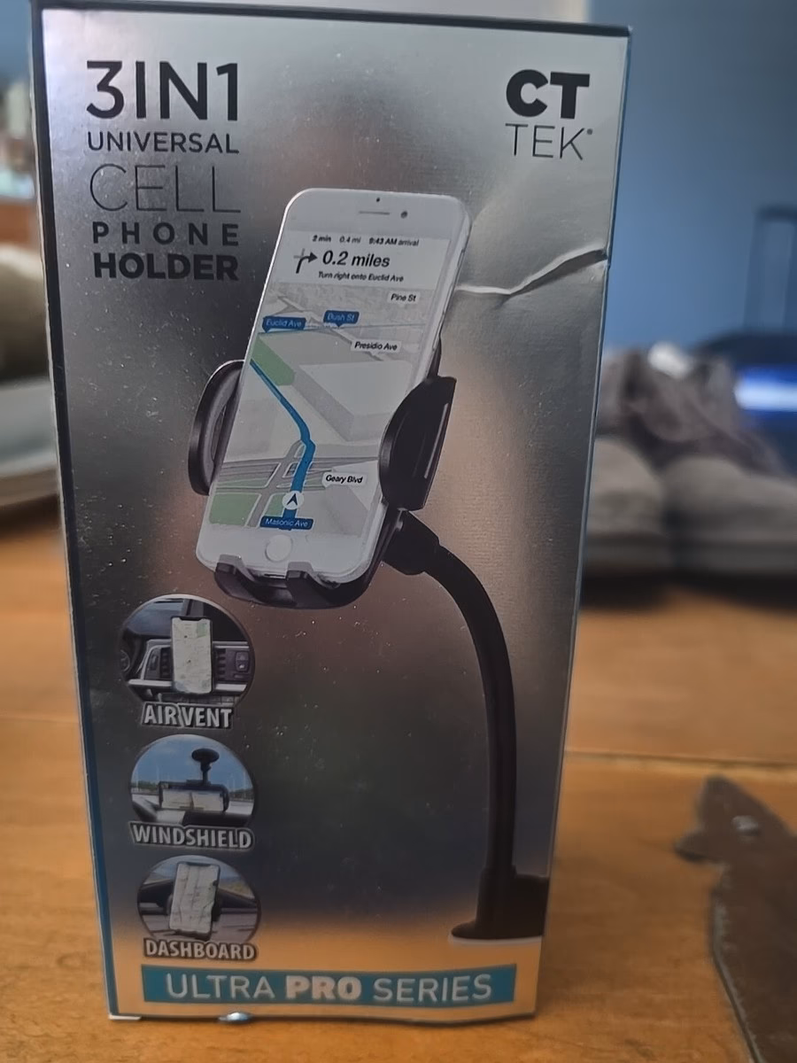 How do I choose a car phone holder?