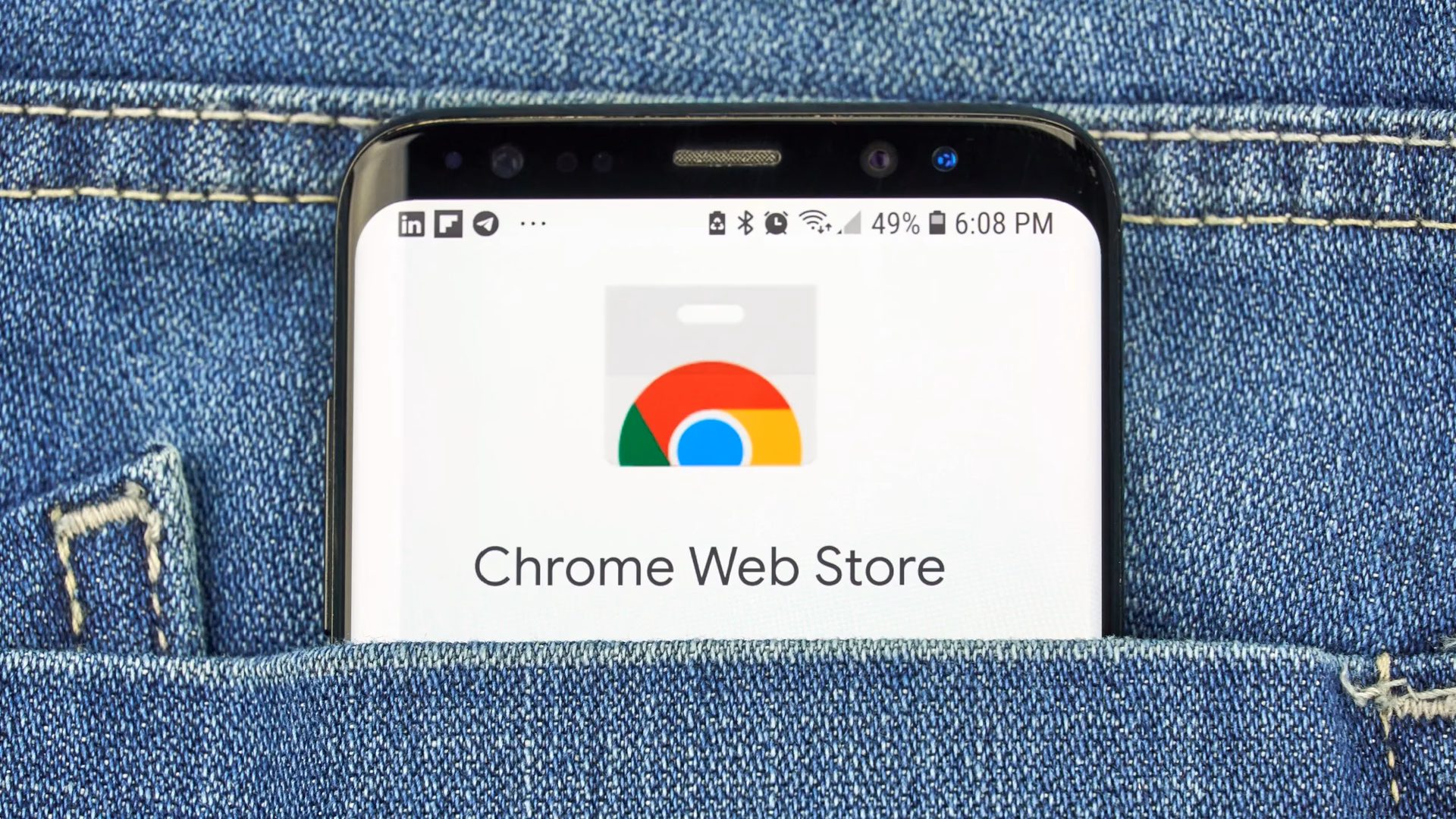 How do I install Chrome on an Android phone?