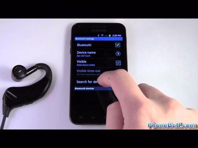 Will my Bluetooth device automatically connect to my phone?