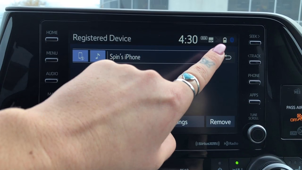 Why is my Toyota Corolla Bluetooth not working?