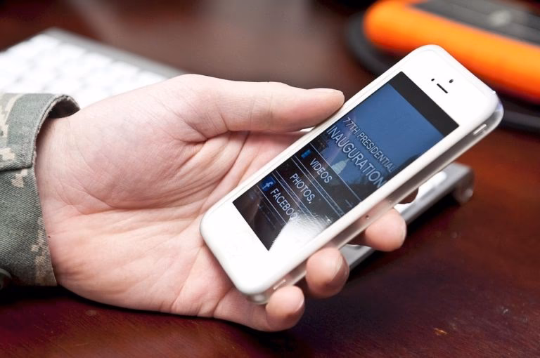 Do cell phones work in Cuba?