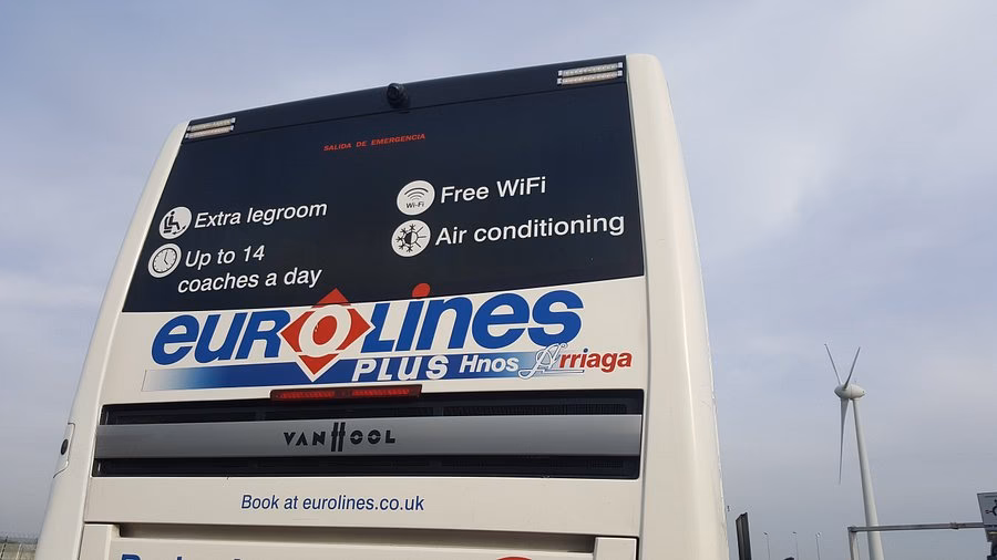 Wie viele Busverbindungen gibt es von Eurolines?