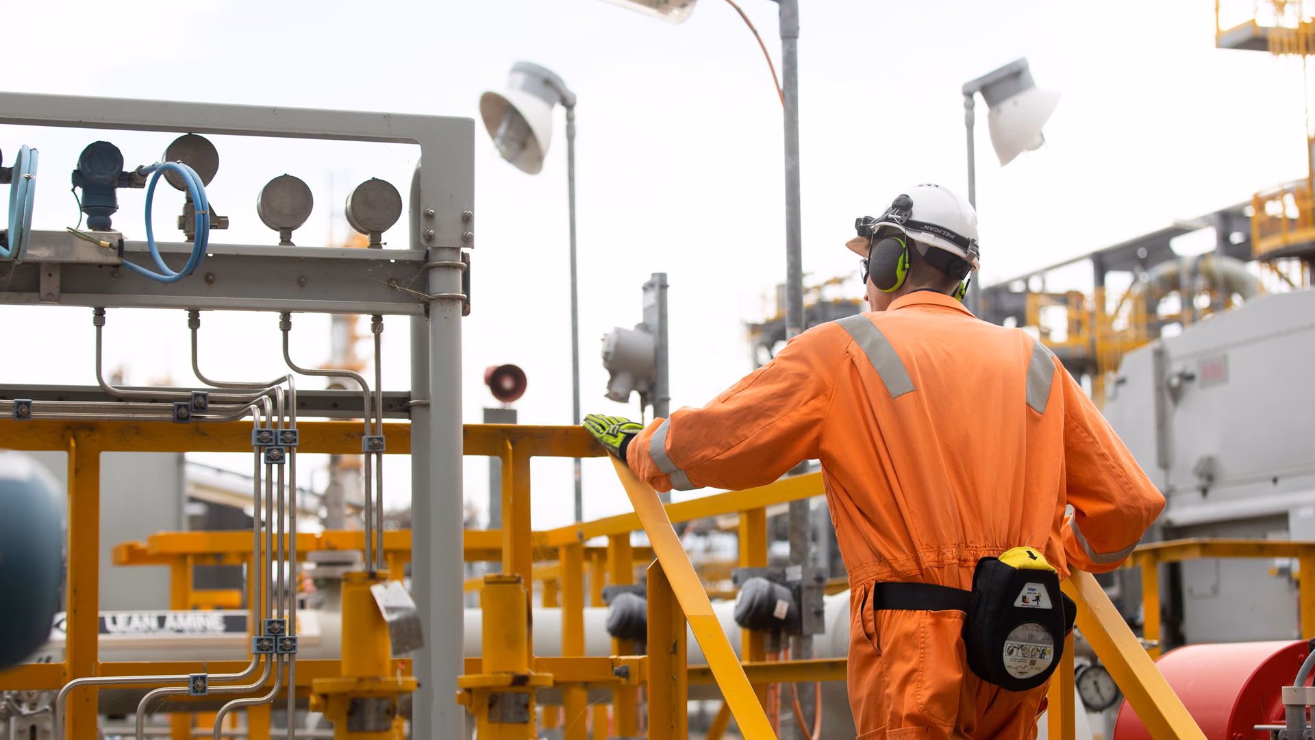 Is Esso Australia developing a gas conditioning plant?