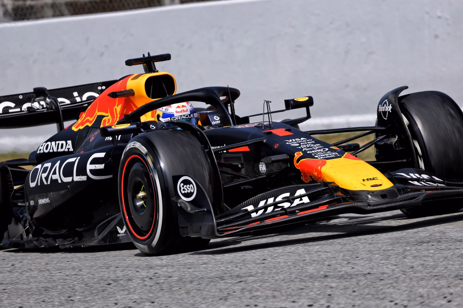 What's new in F1 Mobile Racing?