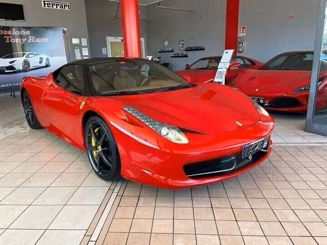 Wie viel kostet ein Ferrari 458?