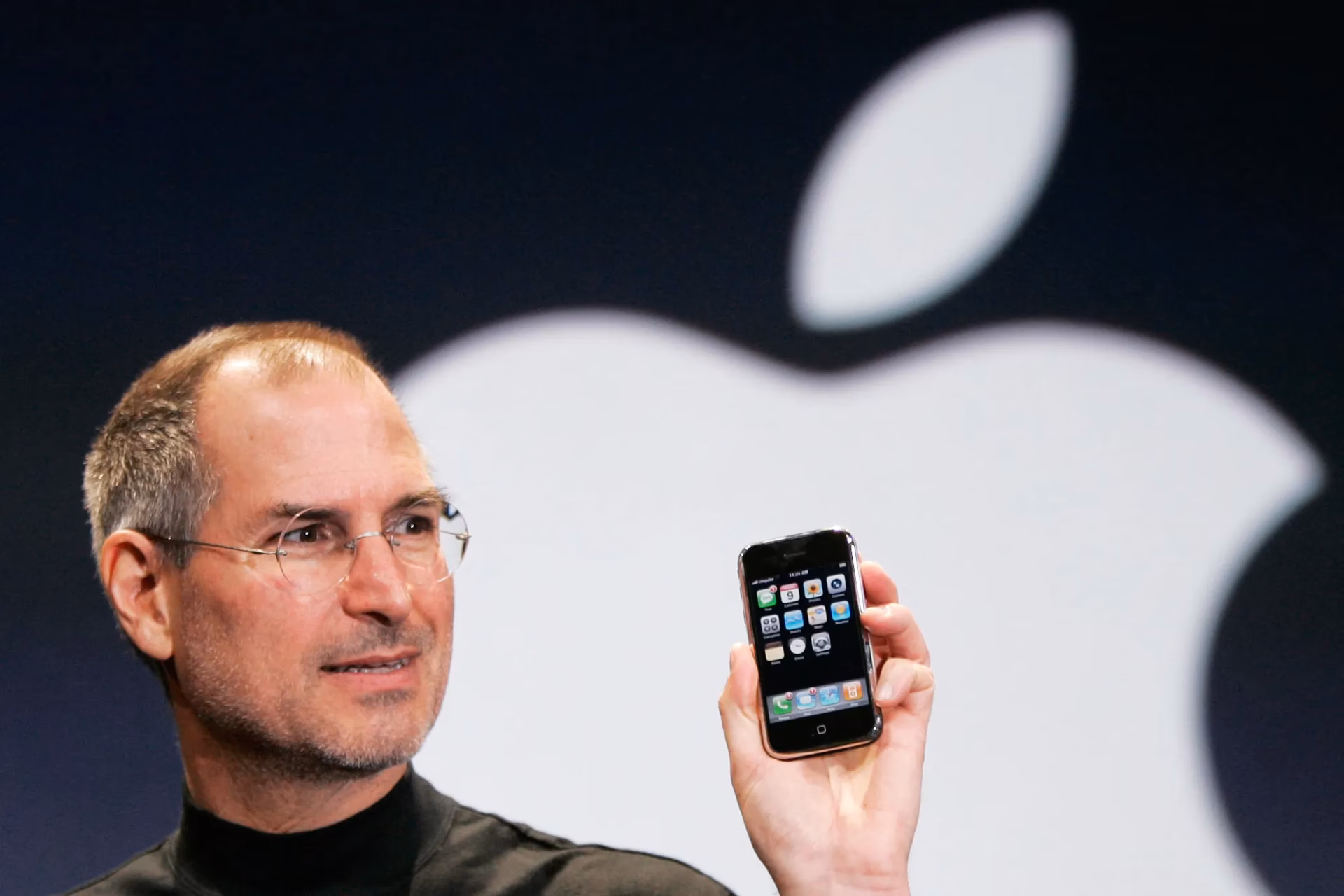 Does the figura series work with the iPhone 12?