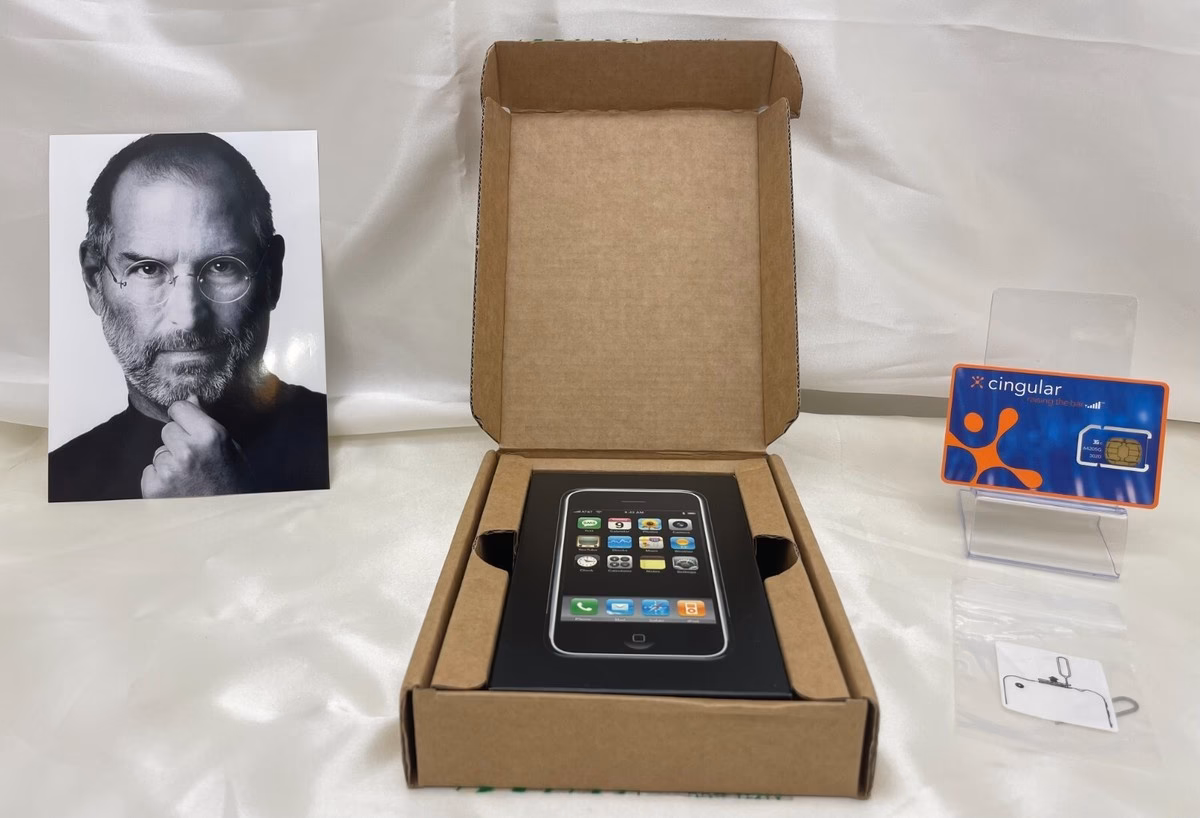 How much does it cost to buy an iPhone 11?
