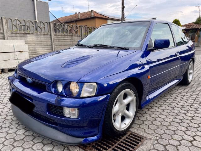 How fast was the Ford Escort RS Cosworth 0-60?
