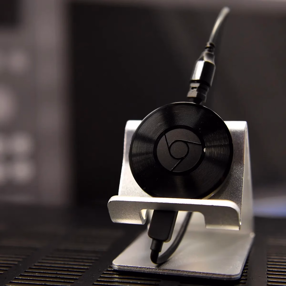 How do I connect Chromecast Audio to Google Home?