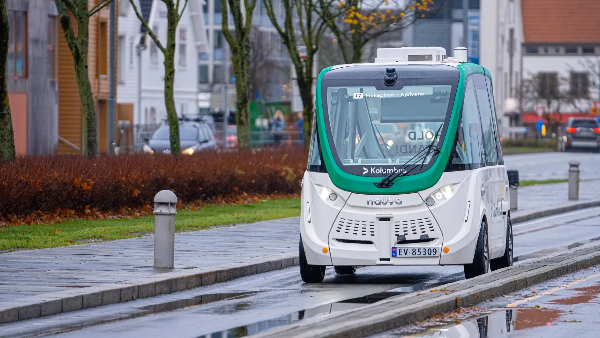 How can Norway transition to a green transport sector?