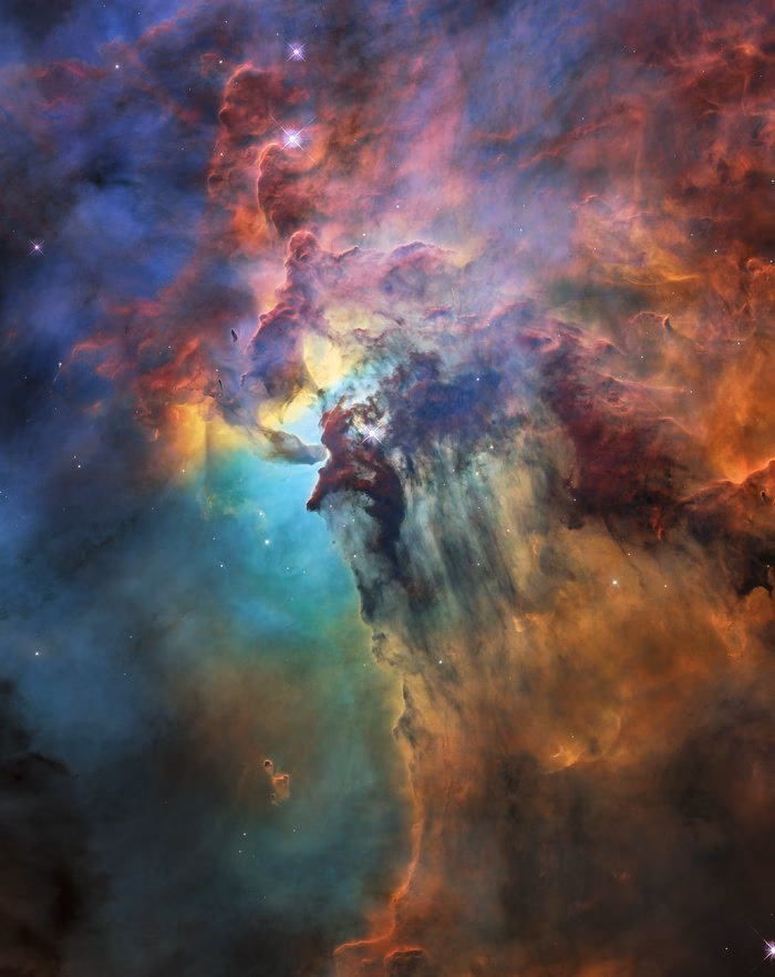 How many NASA Hubble wallpapers are available?