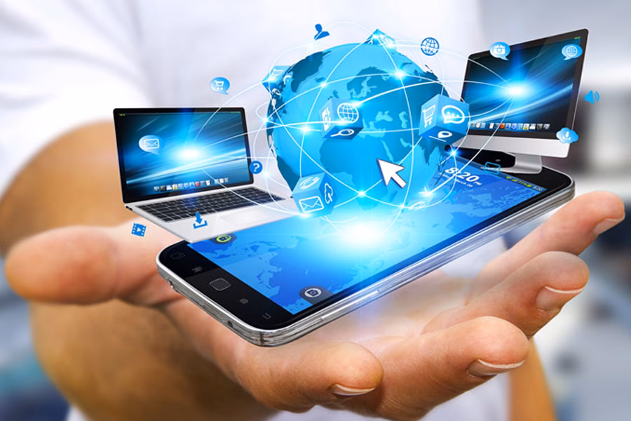 Why is brand loyalty important in the smartphone market?