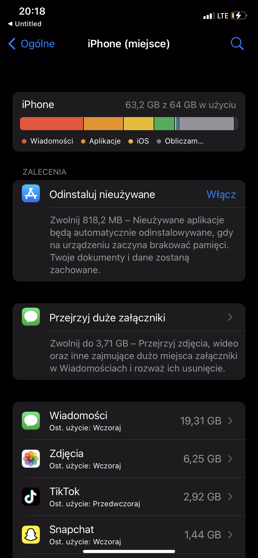 How many messages can an iPhone store?