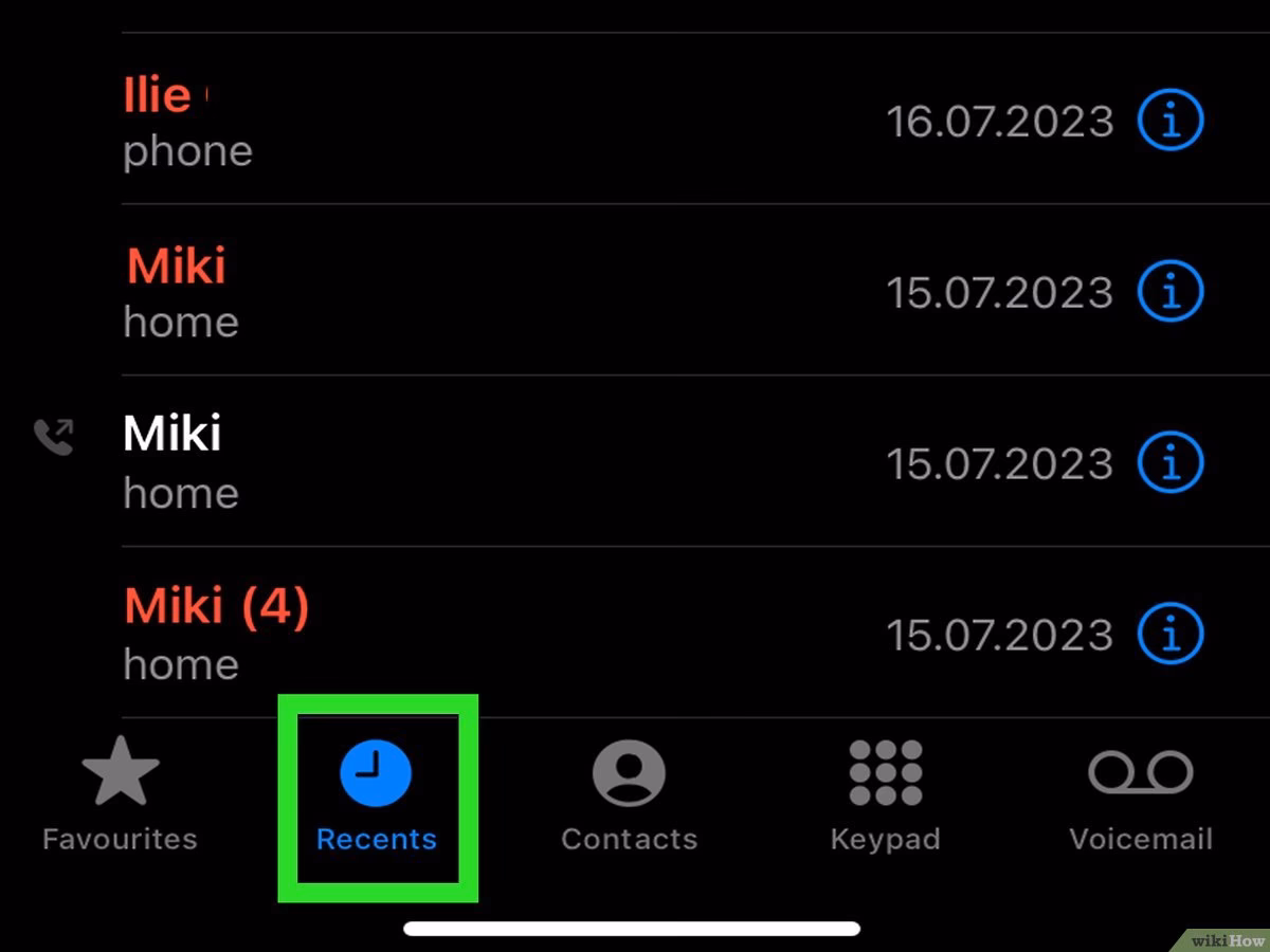 How to view call logs on iPhone?