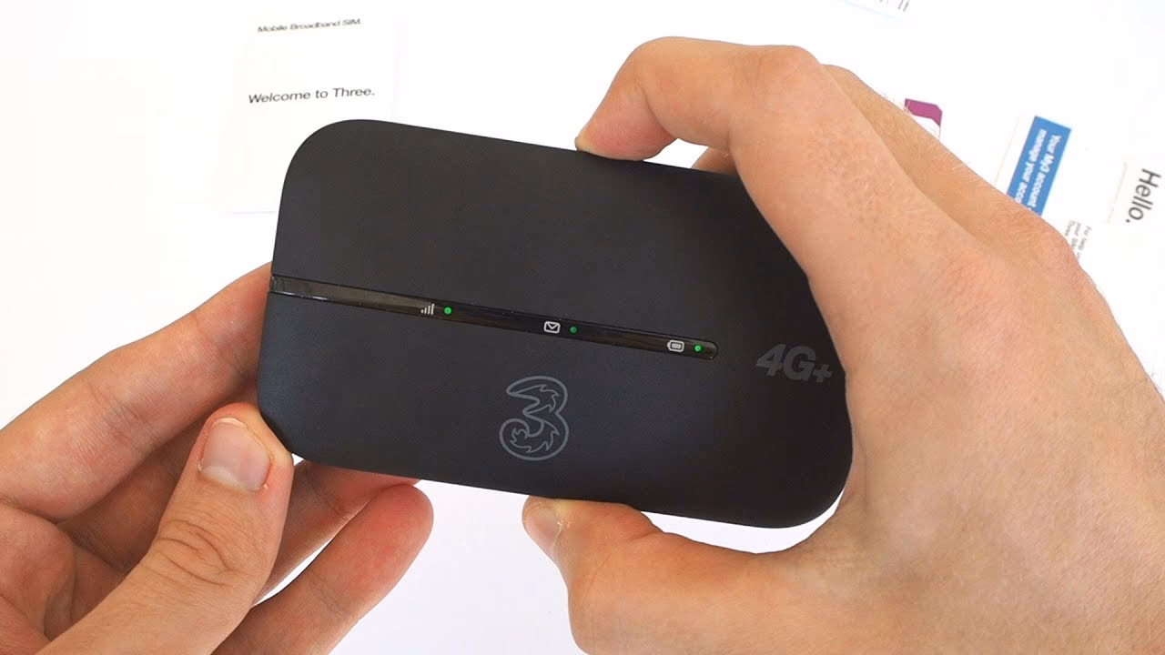 Is the Manual of the Huawei 4G+ mobile WiFi available in English?