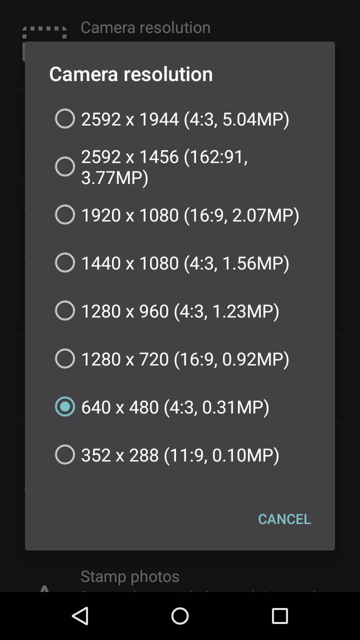 What happens if you change the resolution on a Samsung phone?