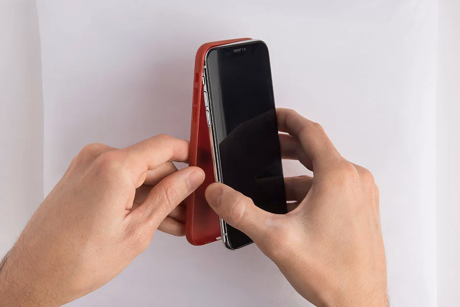Should I take my iPhone case off?