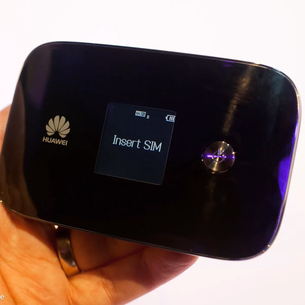 How to update firmware on Huawei e5577?