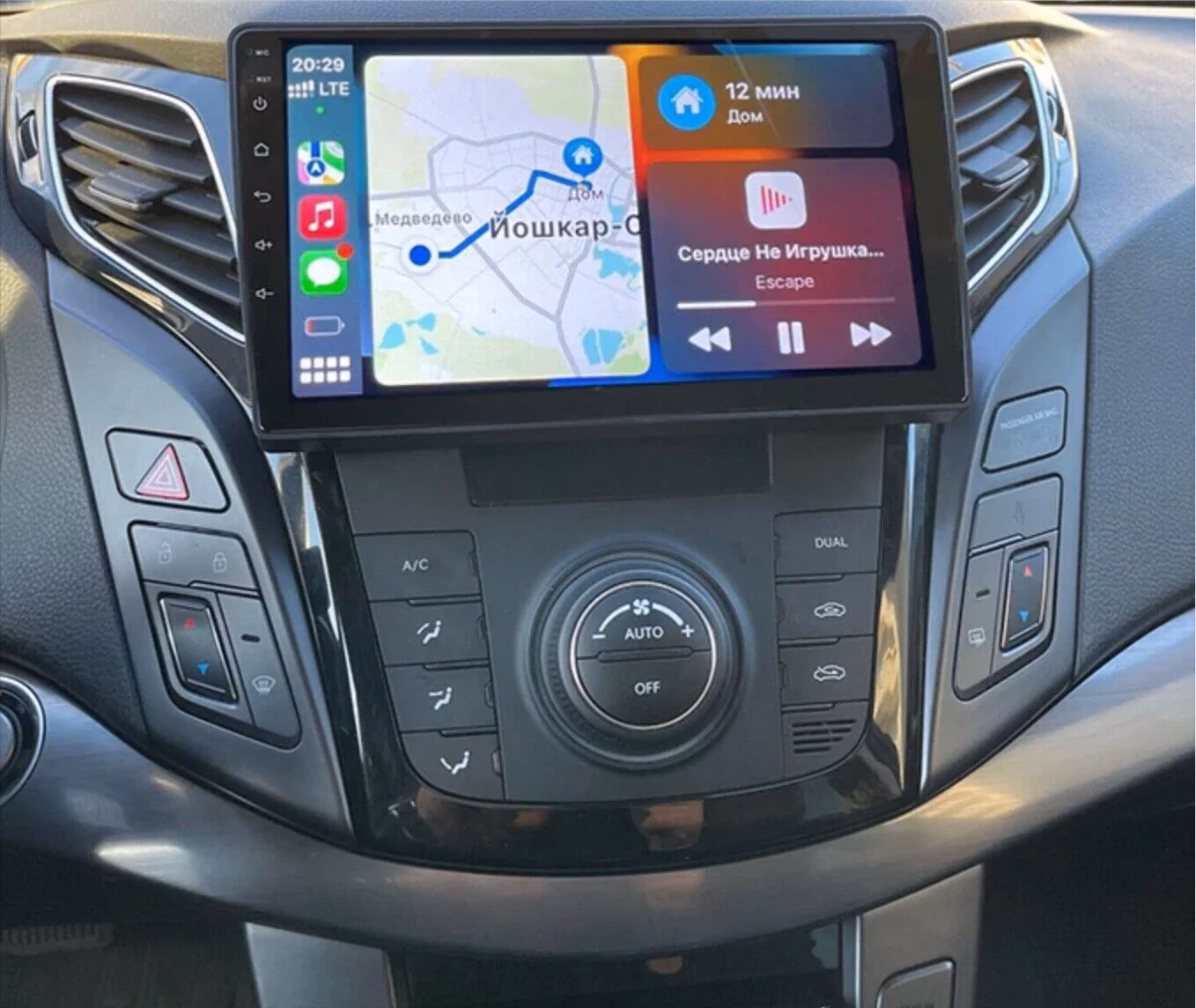 How to pair Bluetooth on Hyundai i30?