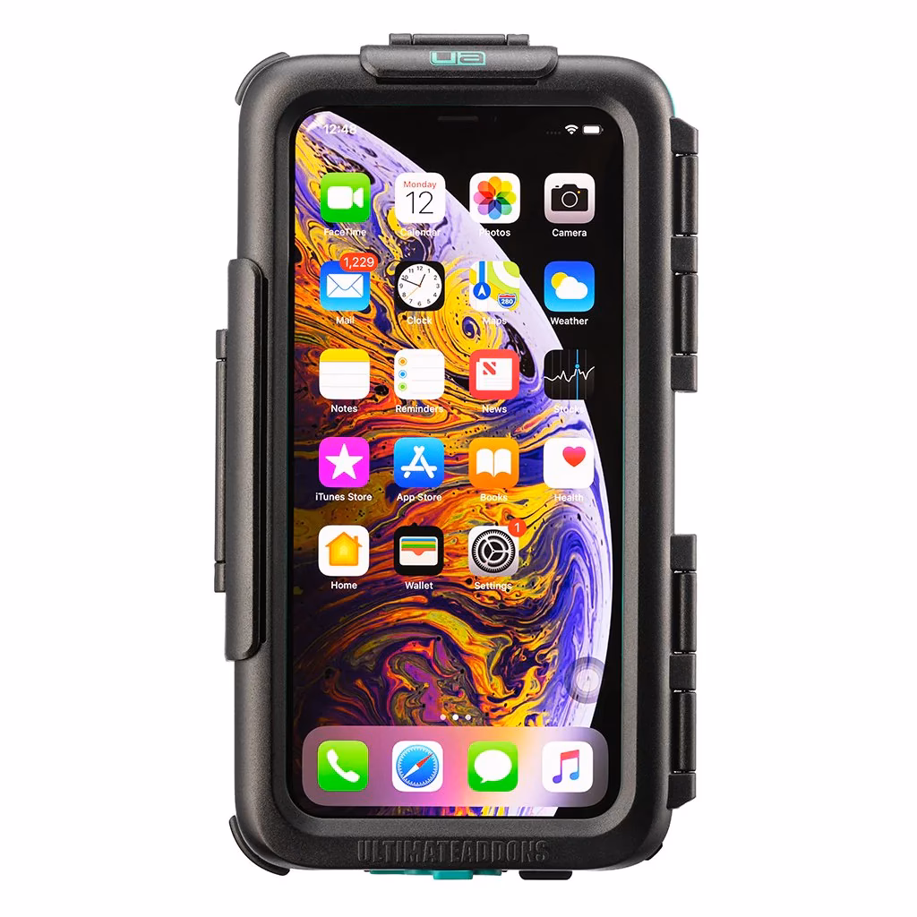 What is a magnetic phone case?