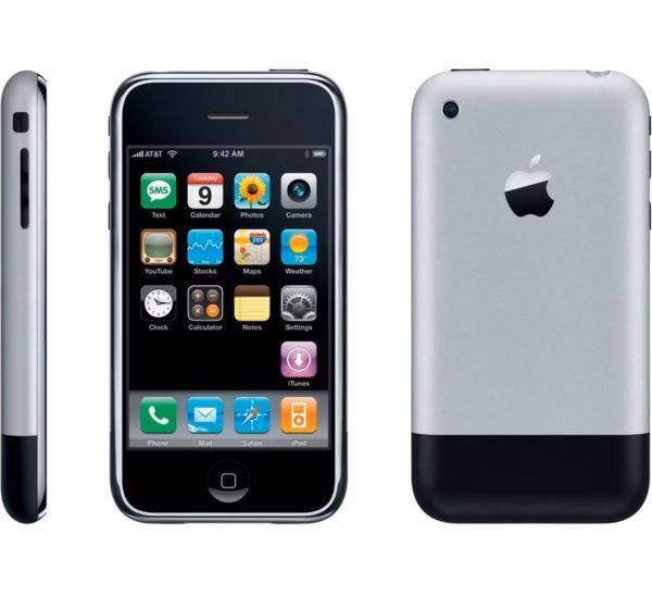 How does iPhone work?