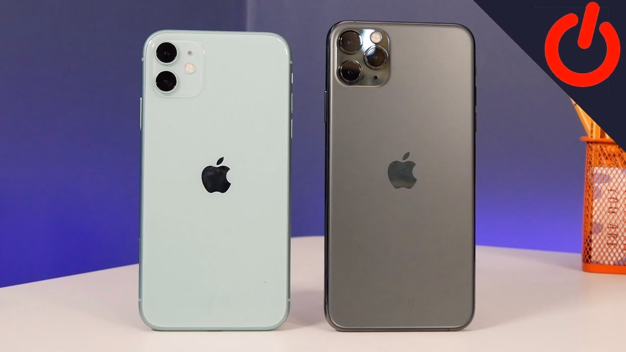 What is the difference between Apple iPhone 11 Pro Max and iPhone 11?