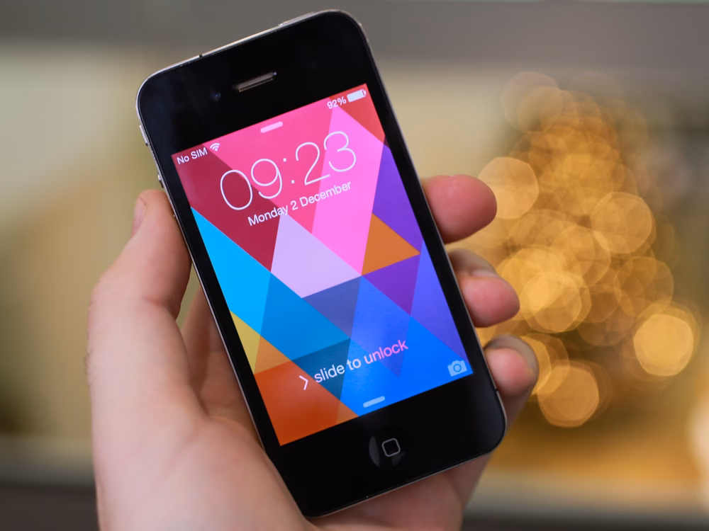 Can iPhone 4S run iOS 12?