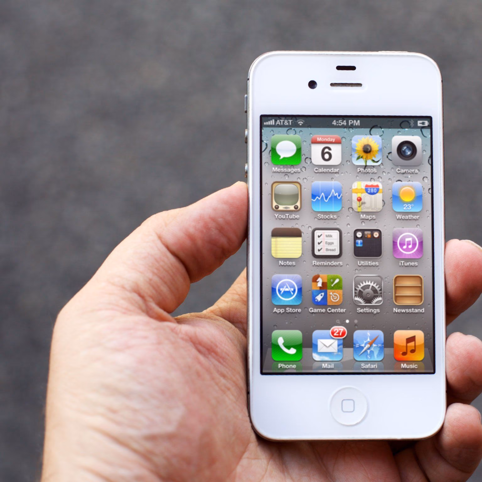 Warum schaltet sich Mein iPhone in den Ruhezustand?