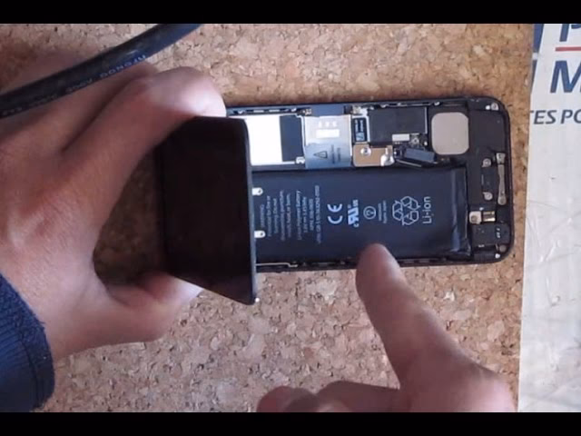 How to remove the glue from the iPhone 5S battery?