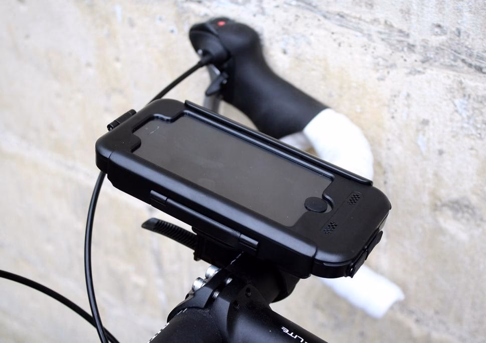 What are the different types of bike smartphone mounts?