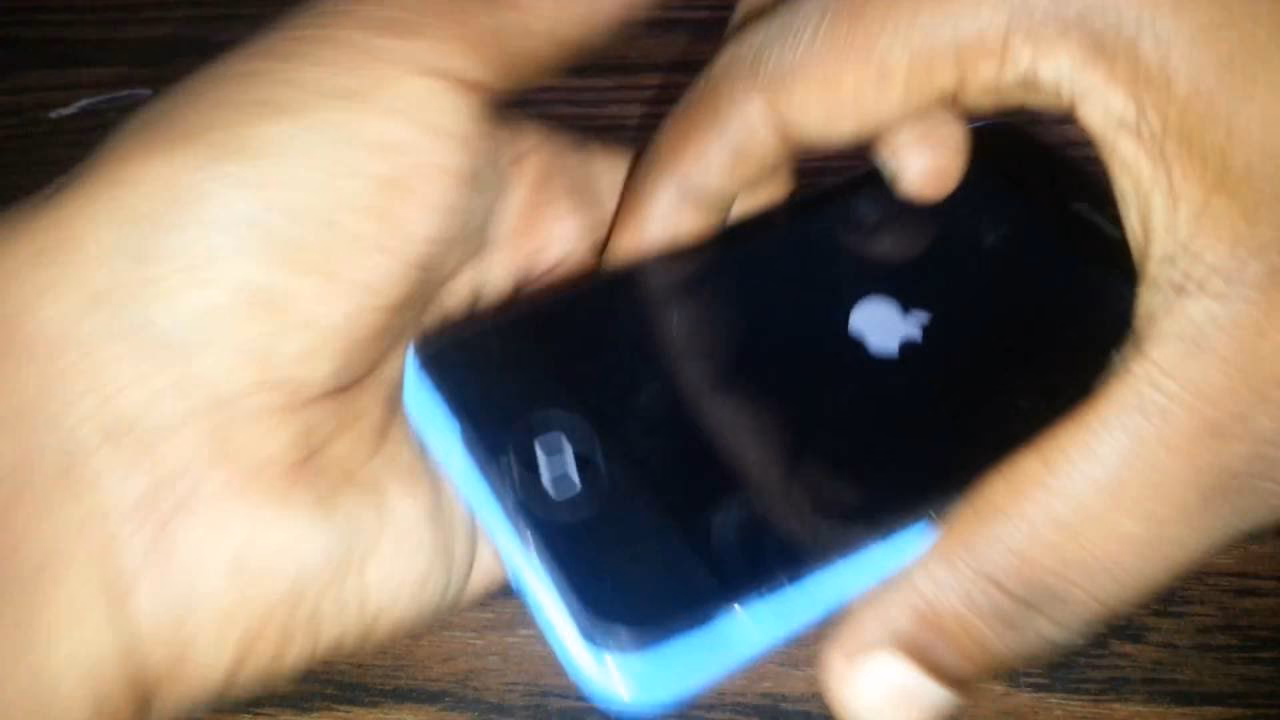 What is the operating temperature ambient on an iPhone?