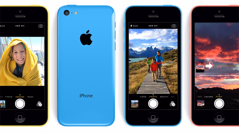 Does the iPhone 5C have an iSight camera?