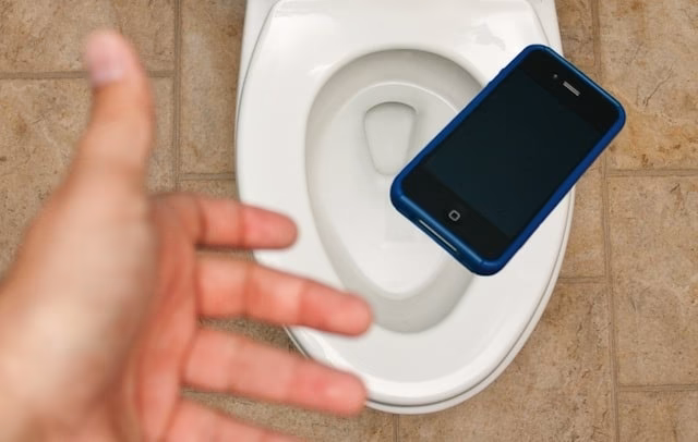 How to fix iPhone fell & won't turn on?