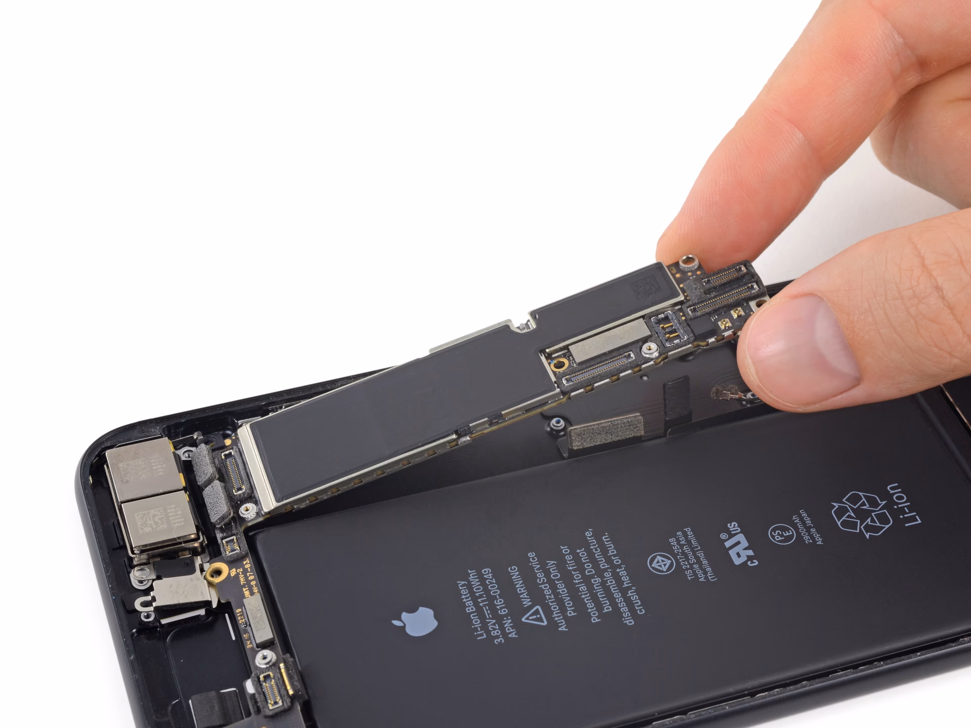 What should I do if my iPhone 7 Plus is not working?