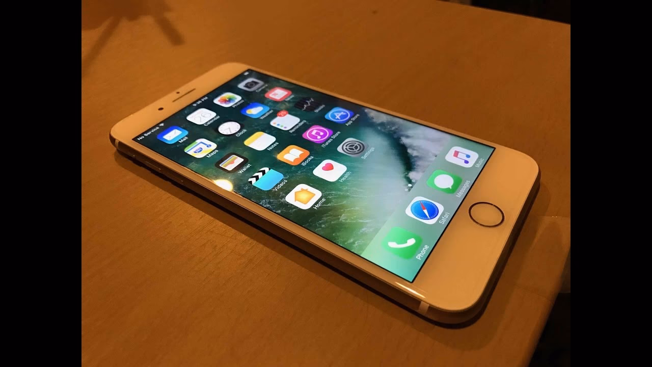 What is iPhone 7 Plus A1661 unlocked 128GB?