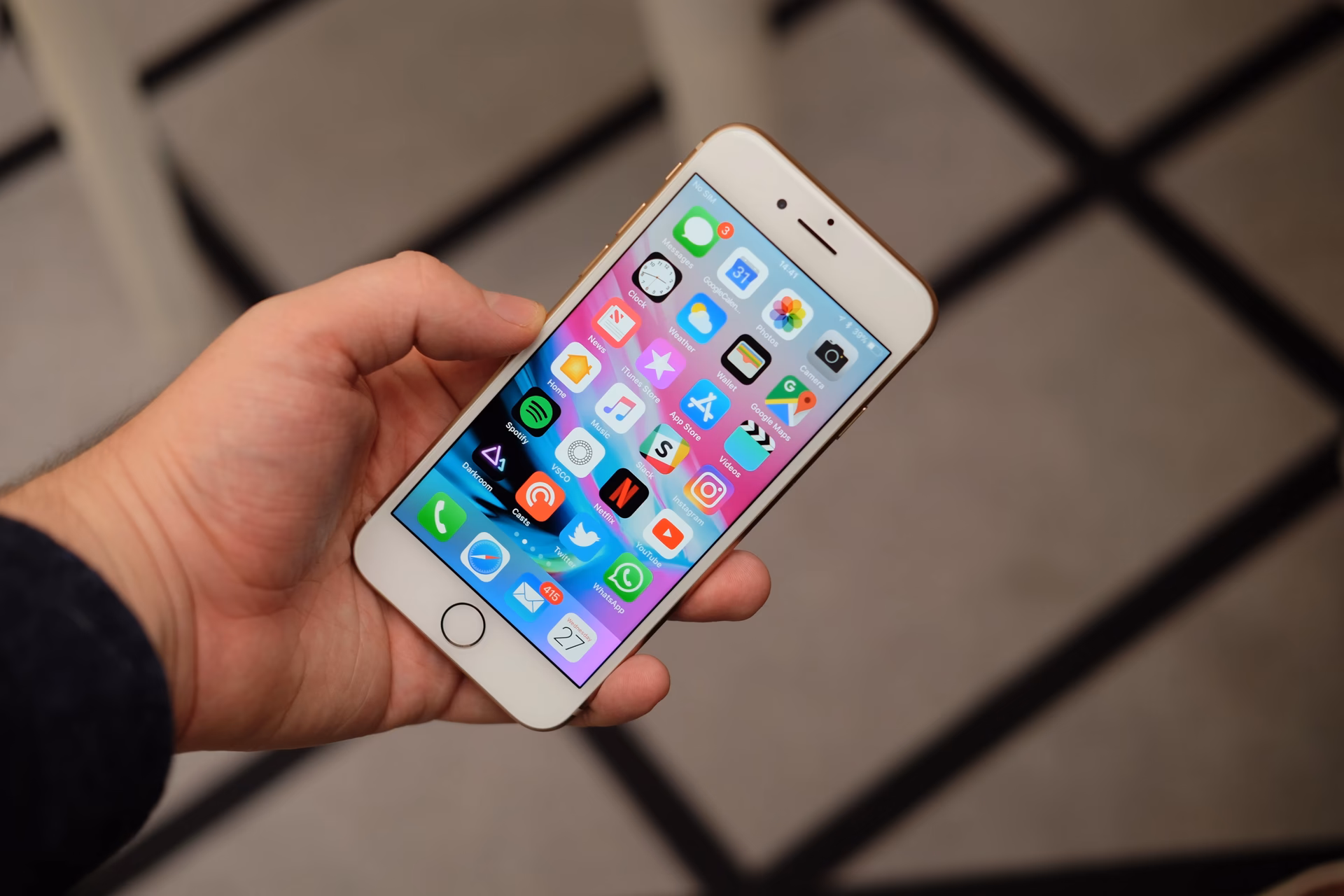How good is the iPhone 8 display?